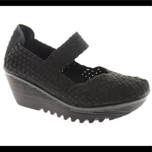 COPY - Bernie Mev Mary Janes